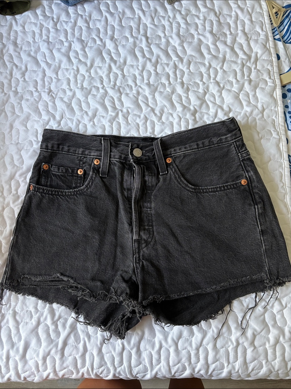 501 Levi's Black Frayed Hem Denim Shorts